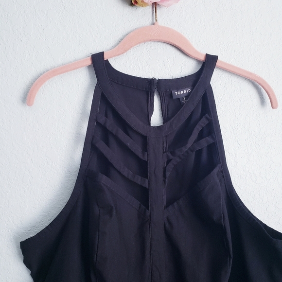 Torrid Black Bengaline High Neck Strappy Cage Front Top - Picture 3 of 8